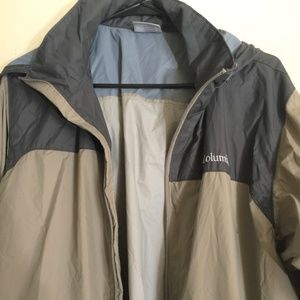 Columbia Men's Light Windbreaker Jacket Size M